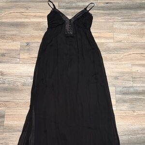 Vera Wang Black 100%Silk Maxi Dress